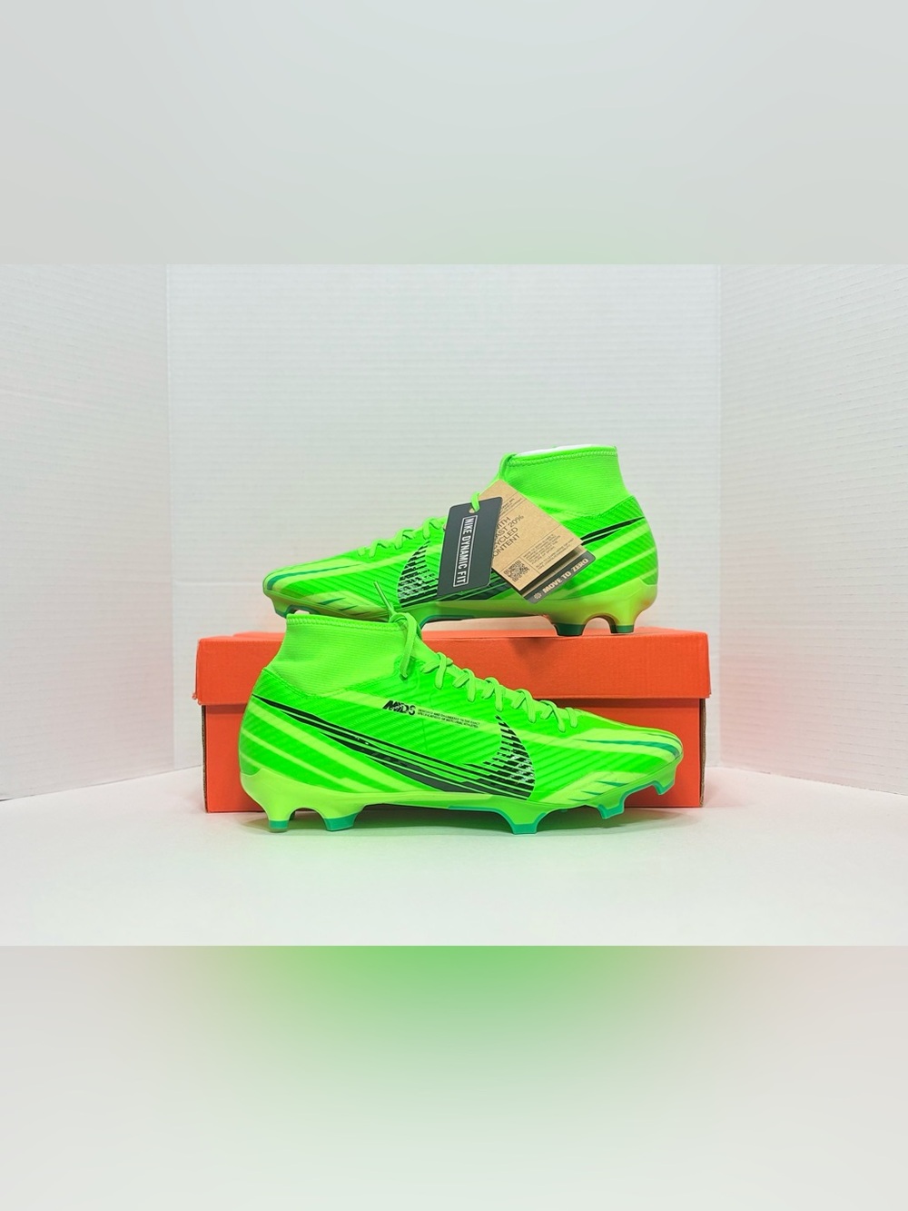 Nike Superfly 9 Academy Mercurial Dream Speed MG CR7 Soccer Cleats Neon Green